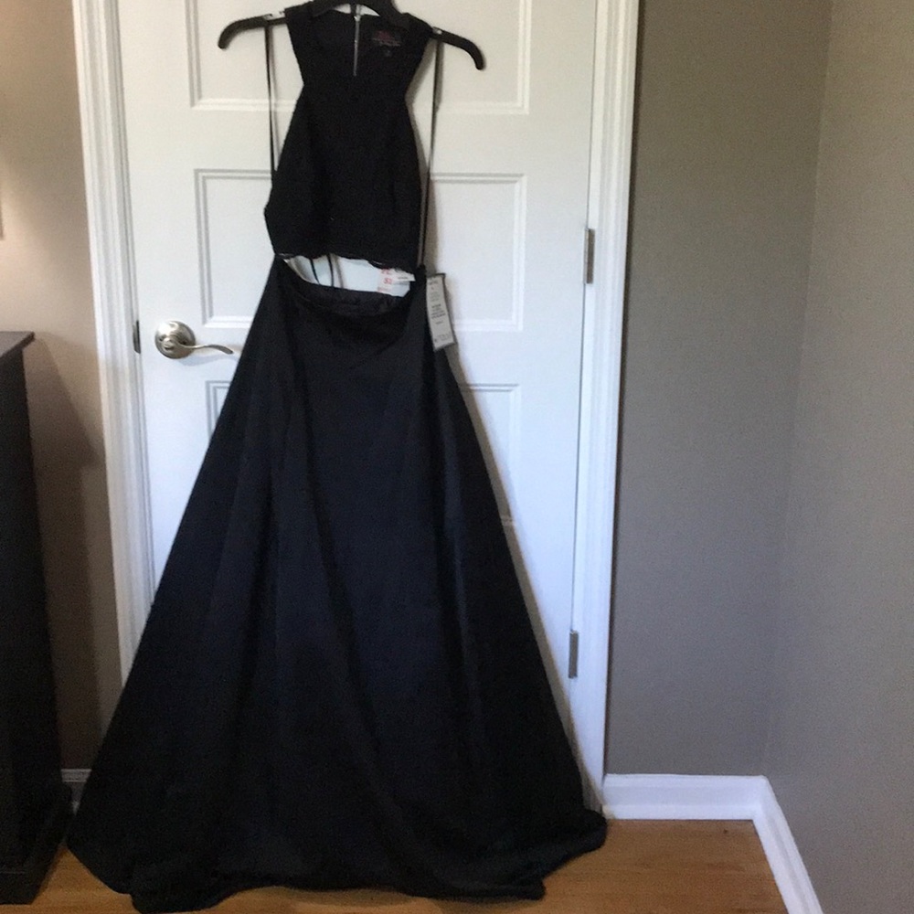 Prom dress  2 piece- NWT!